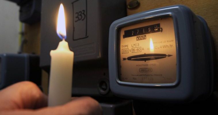 Почти 13 часов без электричества провели жители Угольных Копей